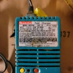 Makita Fast Charger
