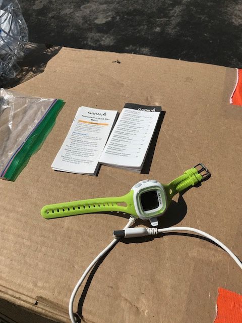 Garmin Forerunner 10, w/Manual and Charging Cradle for Sale in Bowie