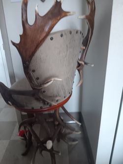 Elk Horn SWIVEL CHAIR Leather Seat