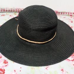 Black hats for women