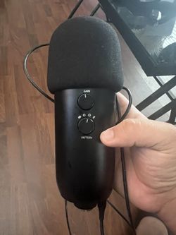 Yeti Blue Microphone Black With Power Cord 