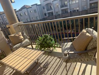Six Piece Patio Outdoor Furniture Set