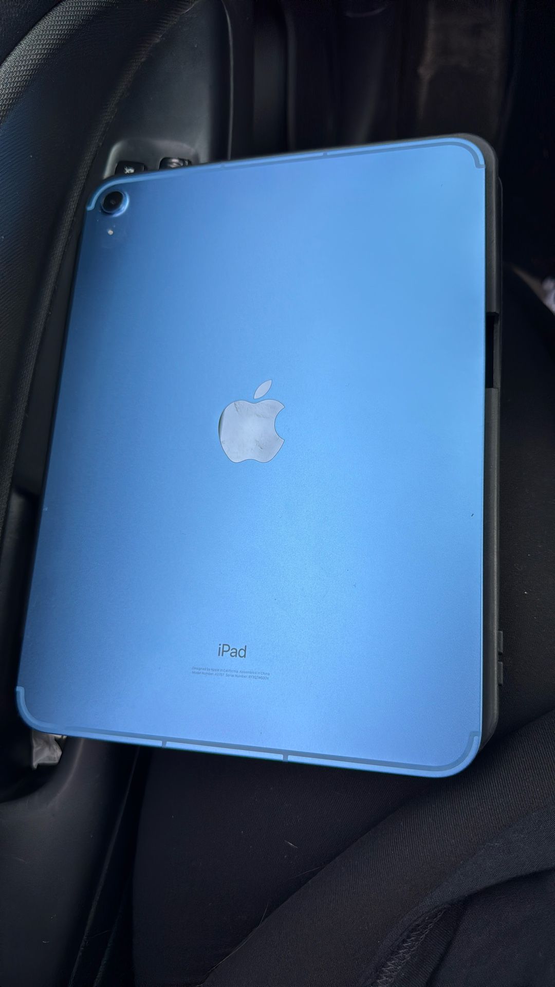 iPad Touch ID (LIKE NEW)