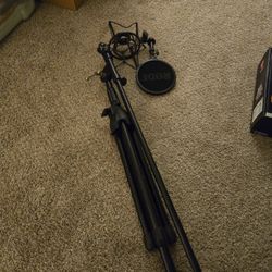 Rode Microphone Stand With Shock Mount And Pop Filter
