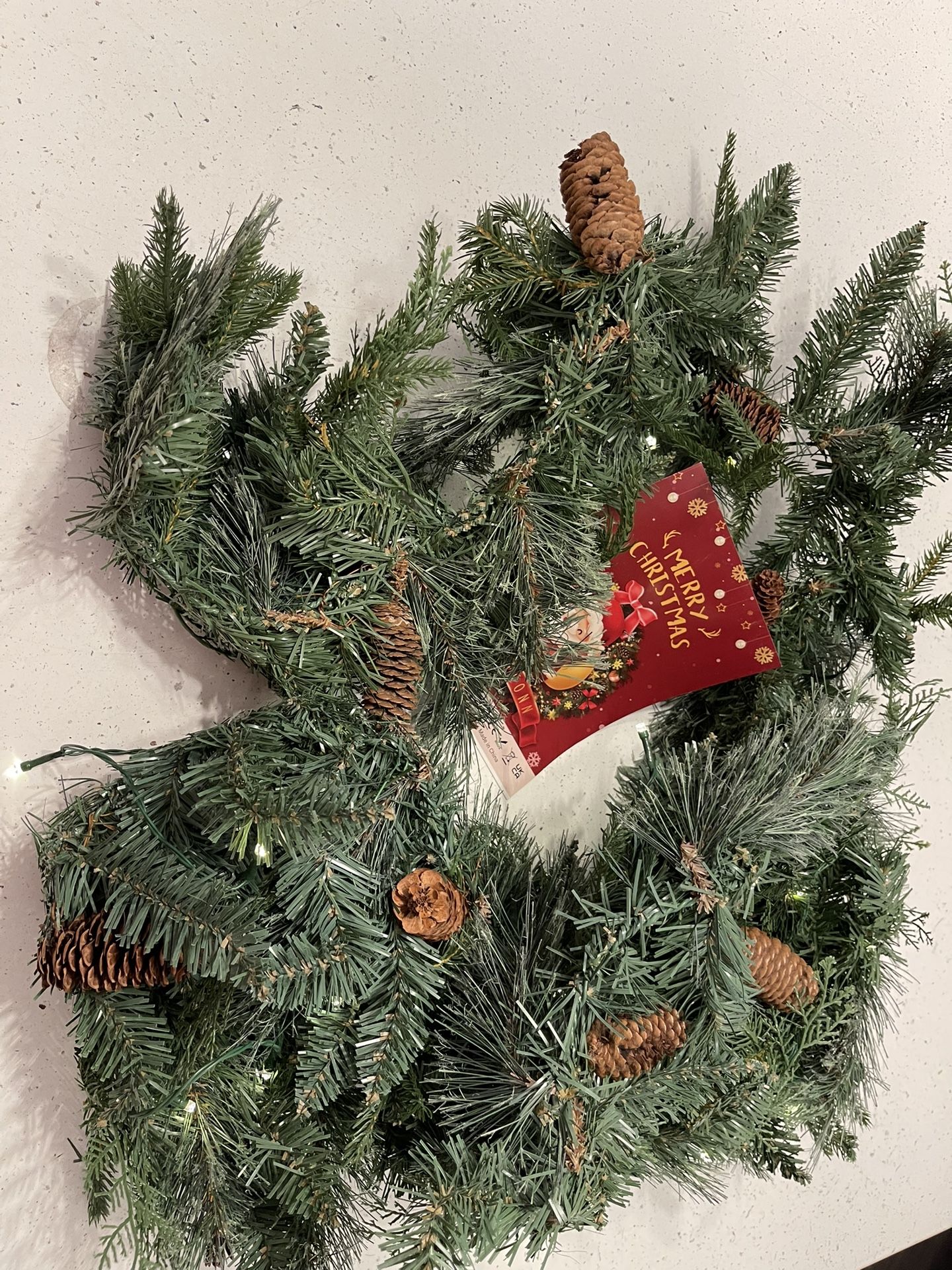 Shareconn Christmas Garland With Lights And Pinecones