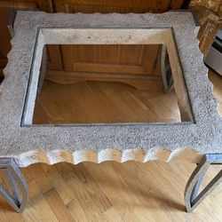 Coffee / End Table 