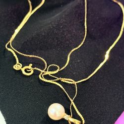 14k Real gold necklace With real Pearl And real Diamond pendant