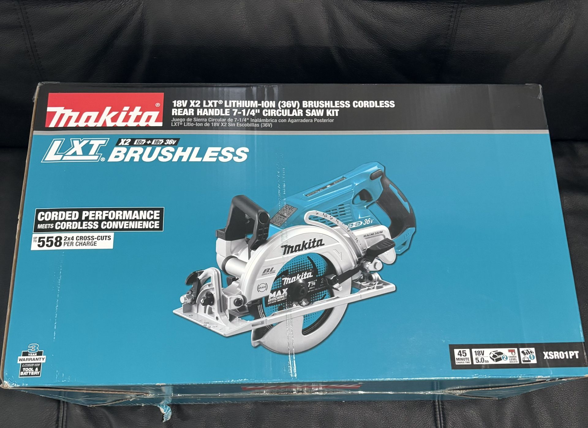 18V X2 LXT® LITHIUM-ION (36V) BRUSHLESS CORDLESS REAR HANDLE 7-1/4" CIRCULAR SAW KIT