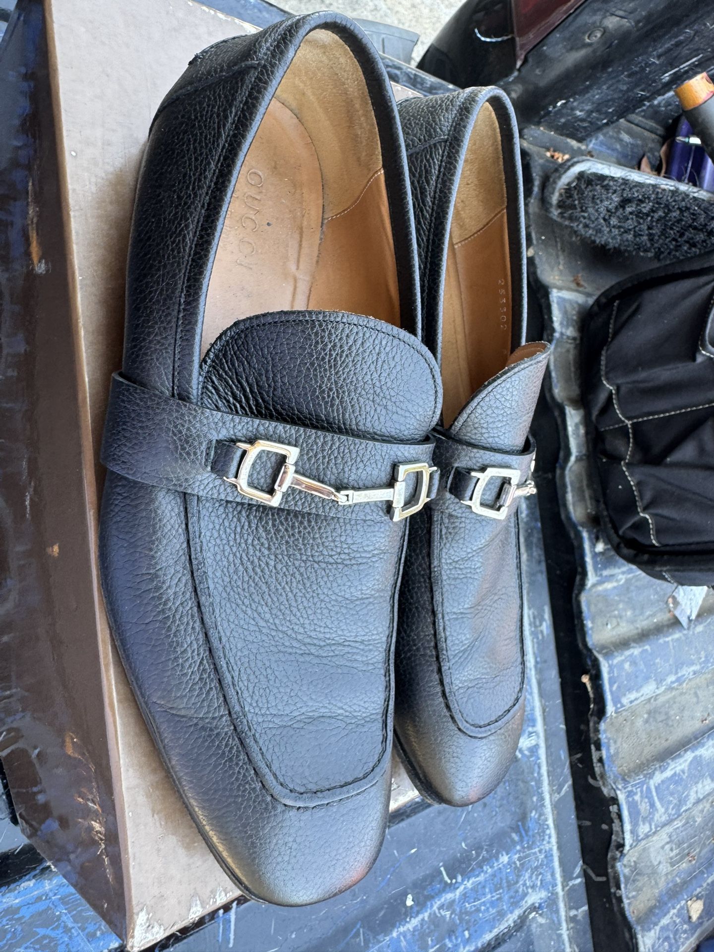 Pre-owned Men’s Size 8 Gucci Loafers