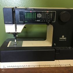 Viking Husqvarna 150 Sewing Machine - TESTED