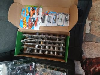 Hot wheels with rubber wheels