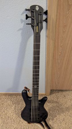 Spector NS Pulse 5 electric bass