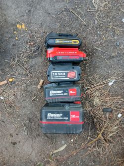 Mixed Lot of 8 Power Tool Batteries