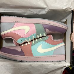 Jordan 1 Low SE  DJ 5196-615