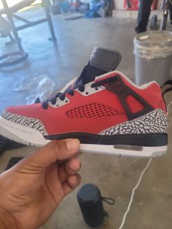 Red jordan cement low spikes