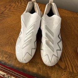 Football Cleats Size Men 9.6