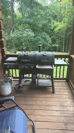 Charcoal/ gas grill