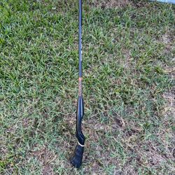 Vintage Shakespeare Ugly Stik BC1100 5’6 1 Pc Pistol Grip Casting Rod