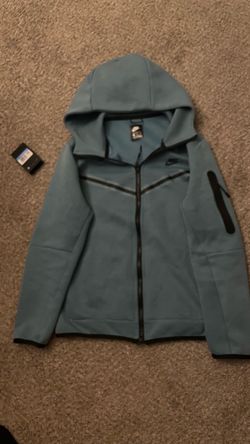 Nike  tech size m