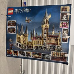 LEGO HARRY POTTER HOGWARTS CASTLE