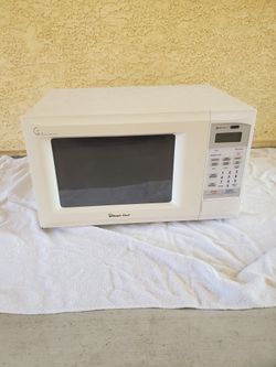 Microwave oven Magic Chef