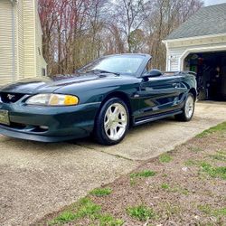 1998 Ford Mustang