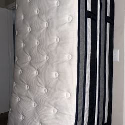 Vesgantti Twin XL Mattress 10 Inch Innerspring Multilayer Hybrid XL Twin Mattress