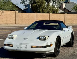 🚨 Auction this Saturday - 1992 Chevrolet Corvette 2 Door Convertible