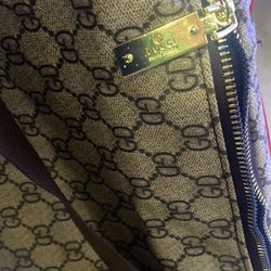 Bag Fanny Pack Bolso $45     Shoes 75$ 7c 