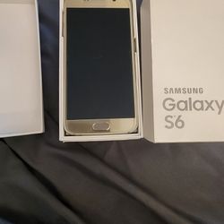 Gold Samsung Galaxy S6