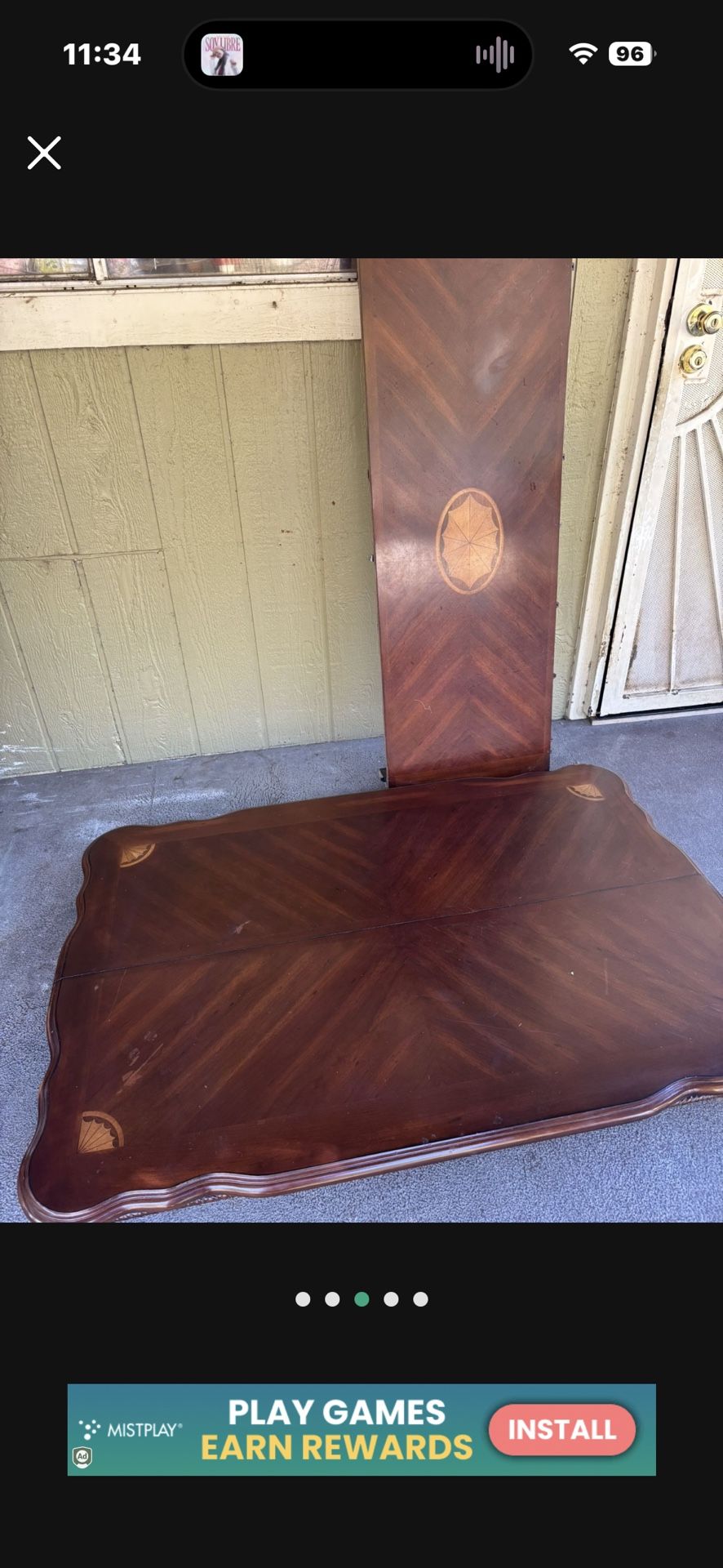 Dining Table. 6 Chairs