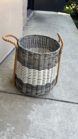 Fine basket-15”high