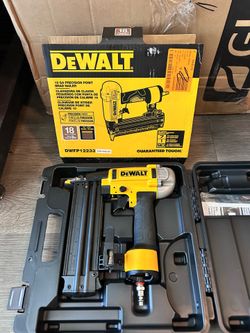 DEWALT DWFP12233 18-Gauge Brad Nailer