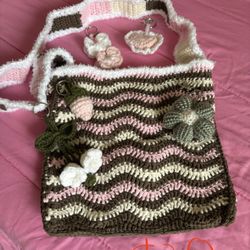 Crochet Bag With Keychains 