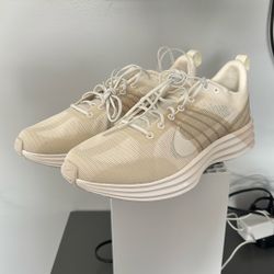 Nike Lunar Roam “Phantom / Light Bone” – New Without Box – Unisex