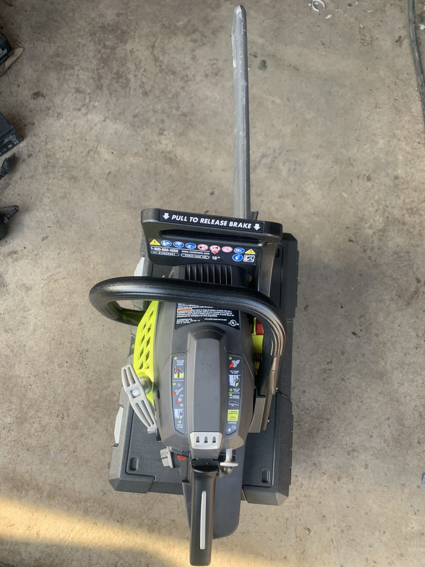 Excellent Condition Ryobi 18” Chainsaw With Case