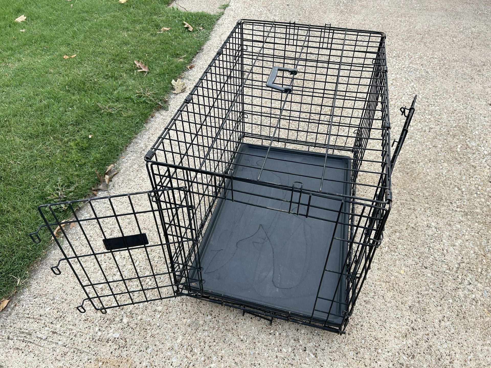 Dog Kennel Medium
