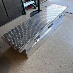 Truck Toolbox 