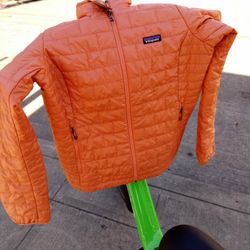 BNWT Women's Nano Puff Jacket 