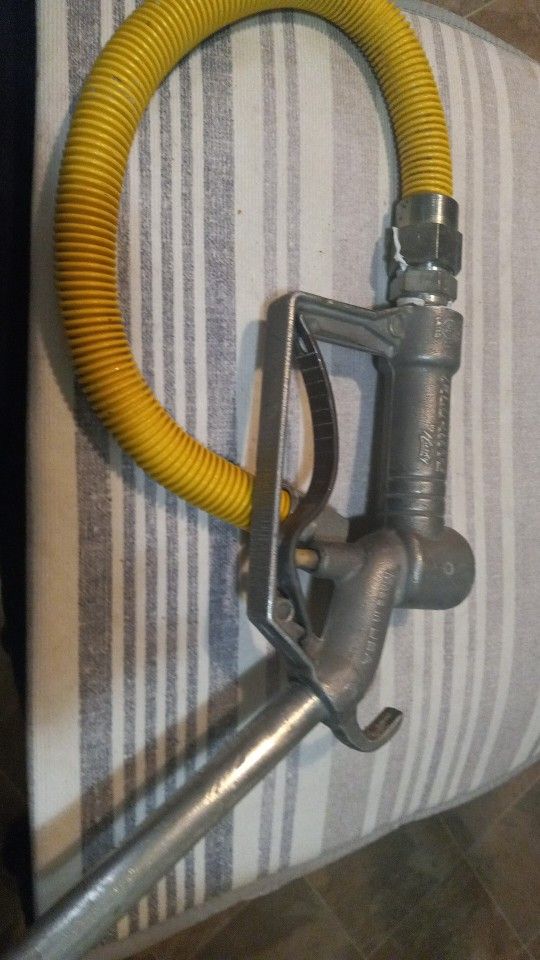 Vintage Feel Right By Husky May And USA Fuel Pump Nozzle 274 L Excellent Condition