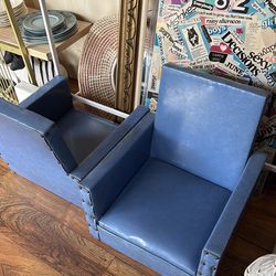 VINTAGE TODDLER CHAIRS (2)