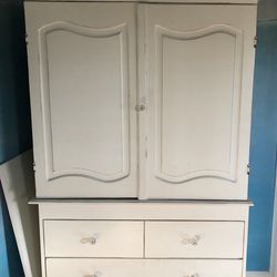 Armoire Shabby Chic