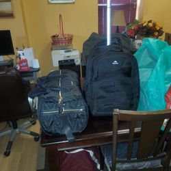 NICE CARRYON LUGGAGE 🧳. 