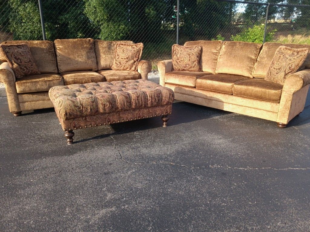 Sofa Set with Ottoman