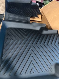 Floor Mats & Trunk Liner set.