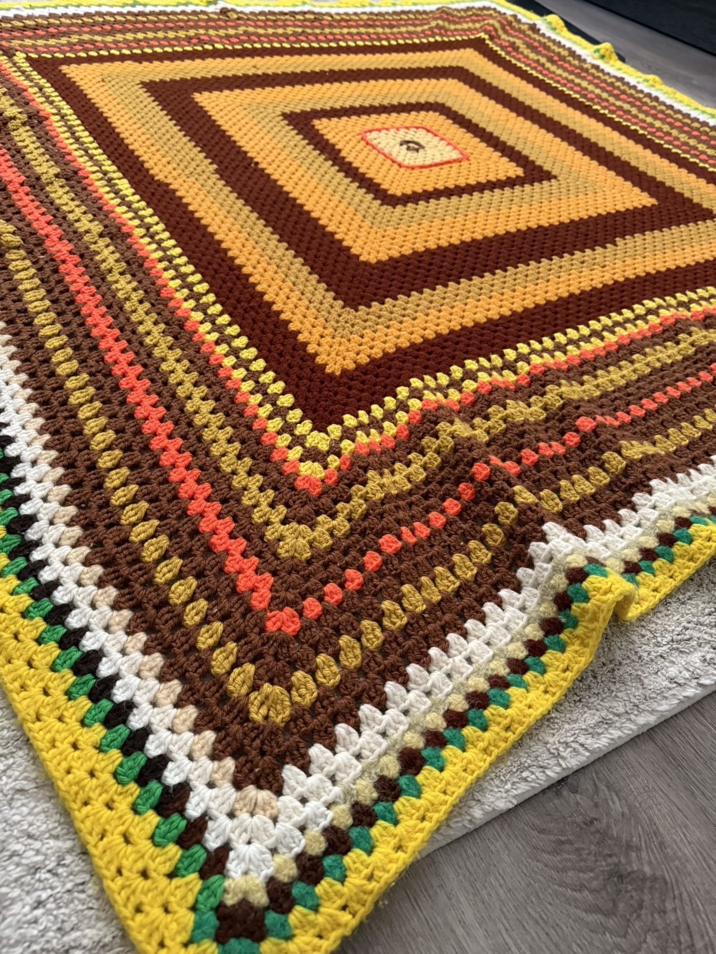 Vintage 70s Granny Crochet Knit Square Decorative Blanket Afghan