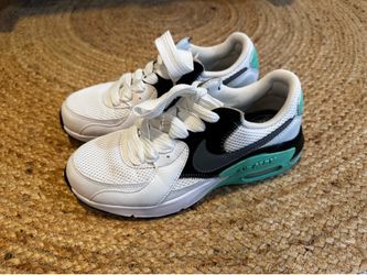 Women’s Nike air max
