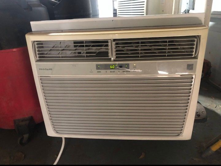 Frigidaire air conditioner for Sale in Rockford, IL OfferUp