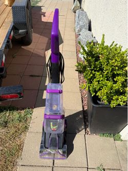 Carpet cleaner