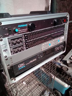 Dj equipment
